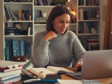 How to Start an Online Business for Under $100 (A Real-World Guide From Someone Who’s Been There)